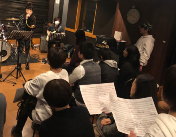 アンサンブル授業で演奏がさらに成長!